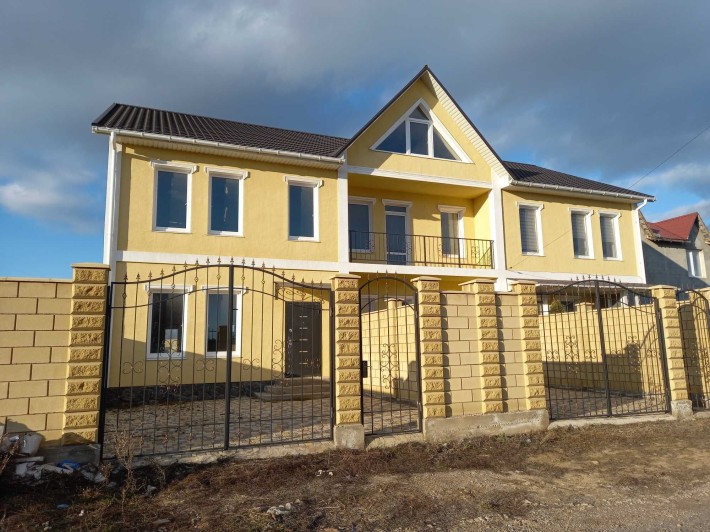 Р-Н СОВИНЬОНА Дом 145 м\2 - фото 1