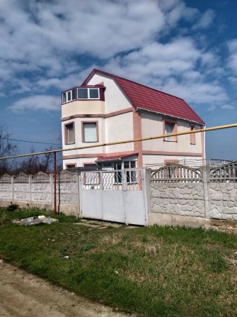 Продам дом в с.Александровка - фото 1