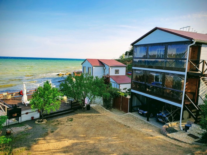 Дом на берегу моря в Новой Дофиновке - фото 1