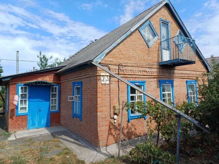 Продаж окремого будинку в Карлівці - фото 1
