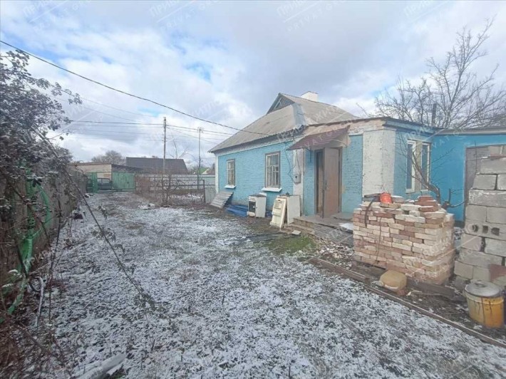 Частина будинку в Супрунівці з великою ділянкою - фото 1