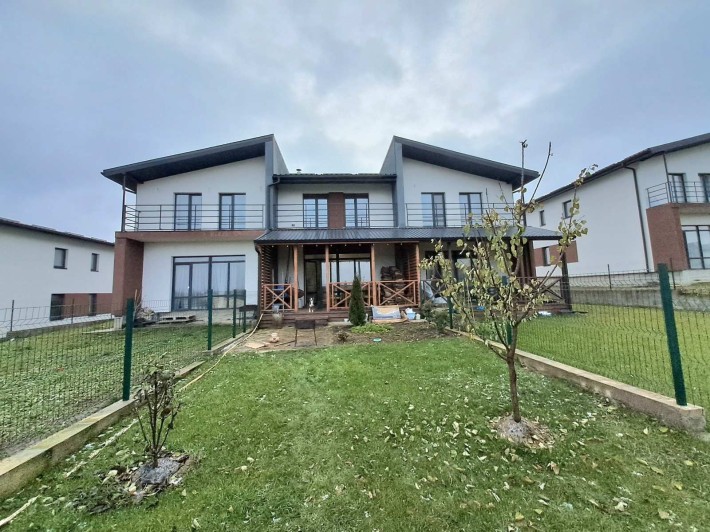 Продаж готового котеджу для проживання - фото 1