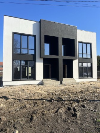 Котедж 120м² Червоні гори 83000$ - фото 1