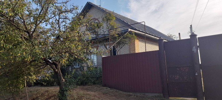 Продам будинок смт. Вороніж / Торг - фото 1