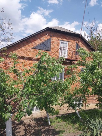 Терміново продається будинок 2 поверхи, р - н Центр - фото 1