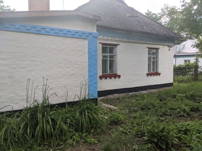 Продам будинок з гаражем в м.Христинівка Черкаської  обл. - фото 1