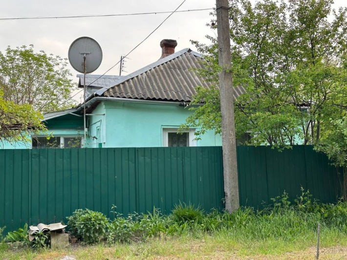 Продам будинок з ділянкою місто Остер - фото 1