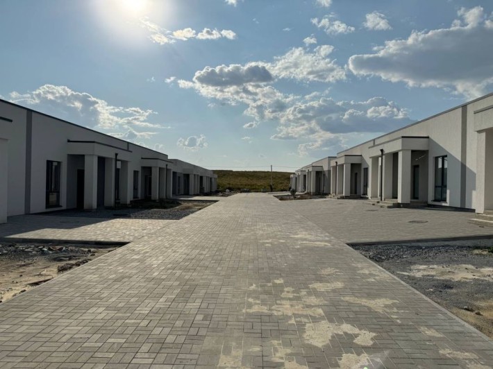 Продаж котеджів масив Макарова.Комунікації.Площа 68 кв.м. - фото 1