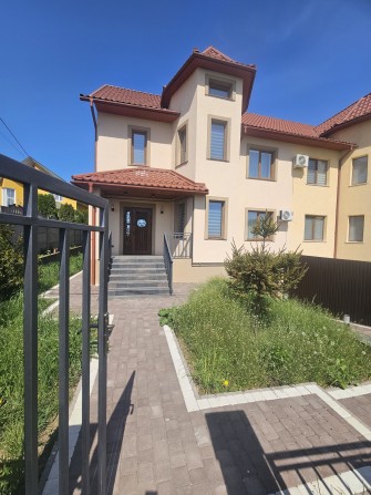 Продаж гарного Будинку - фото 1