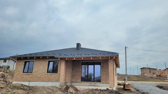 Продам хороший будинок за суперціною! - фото 1