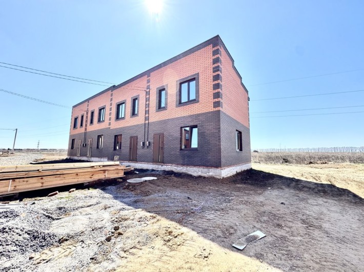 Продаж 2 поверхового таунхауса - фото 1