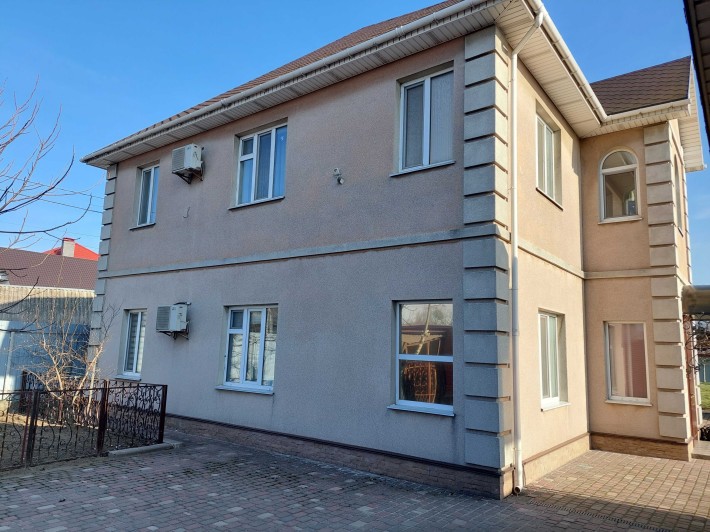 Солом'янський район, Жуляни, вул.Сергія Коласа,   Будинок 270 кв.м. - фото 1