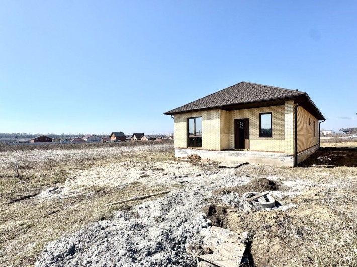 Продаж 1 поверхового будинку з опаленням і ділянкою на 4.5 - фото 1