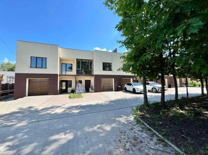 Продаж таунхаусу, провулок Парковий з гаражем! - фото 1