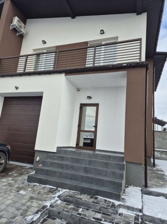 Продам стильний котедж в районі Макарова - фото 1
