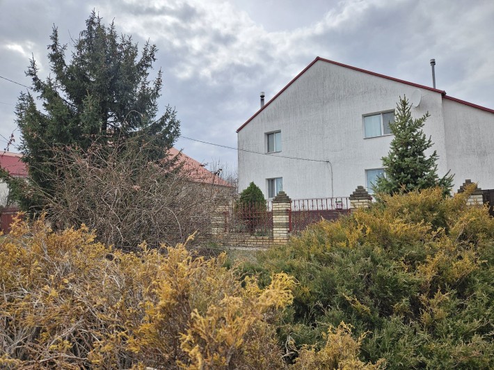 Продам 2этажный дом с большим участком, Таромское - фото 1