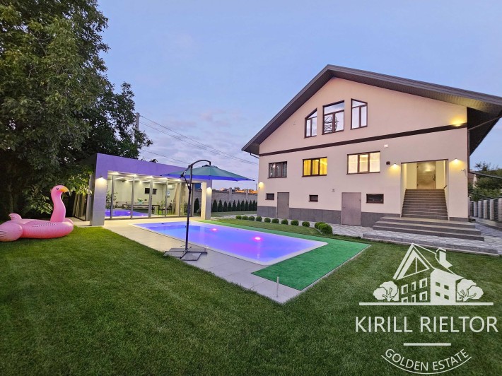 Продам новый дом с бассейном и подвалом (левый берег, Клочко, Караван) - фото 1