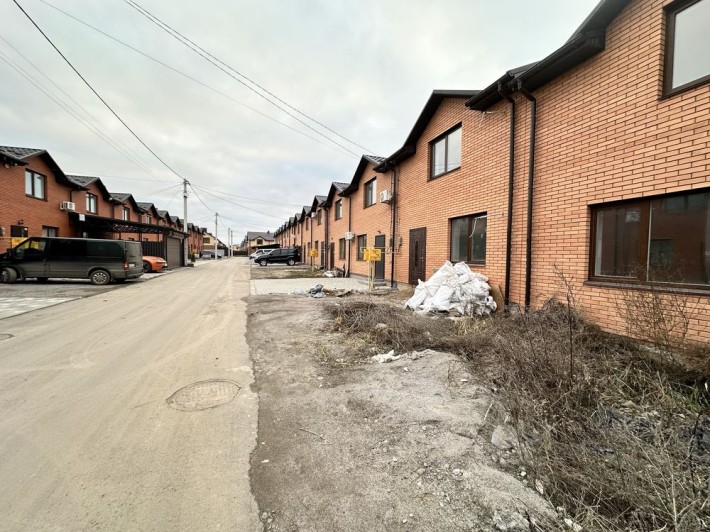 Власник! Продаж Таунхауса з центральними комун. введений в експлатацію - фото 1