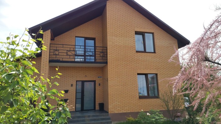 Продаж 2-поверховий будинок на 4 кімнати - фото 1