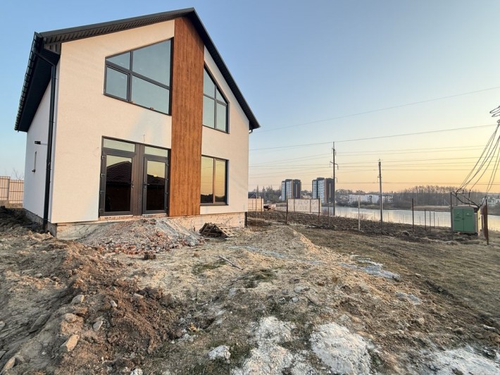 Продам будинок супер локація - фото 1