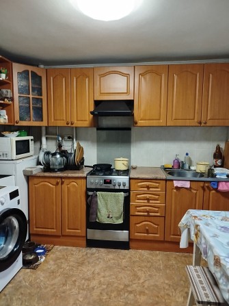 Продам частину будинку в районі Мальованки - фото 1