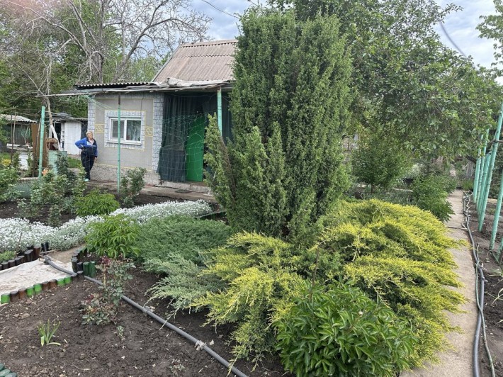Продається дача землі 10 соток є вода питна та технична для поливу. - фото 1