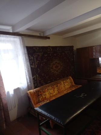 Продам частину будинку вул. Перемоги - фото 1