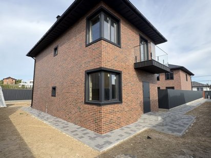 Продаю дом Шевченково до метро Житомирская 10 км Киев