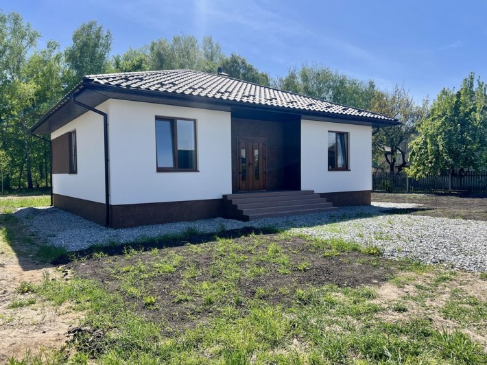 Продаж будинку з комунікаціями, єОселя - фото 1