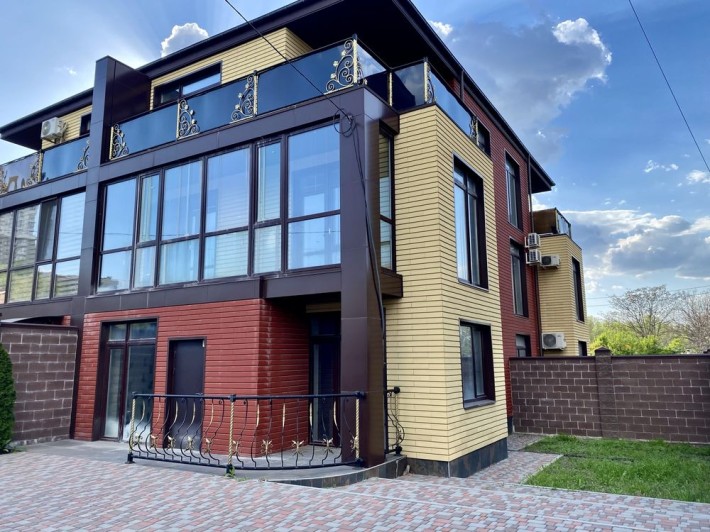 Продам будинок, таунхаус - фото 1