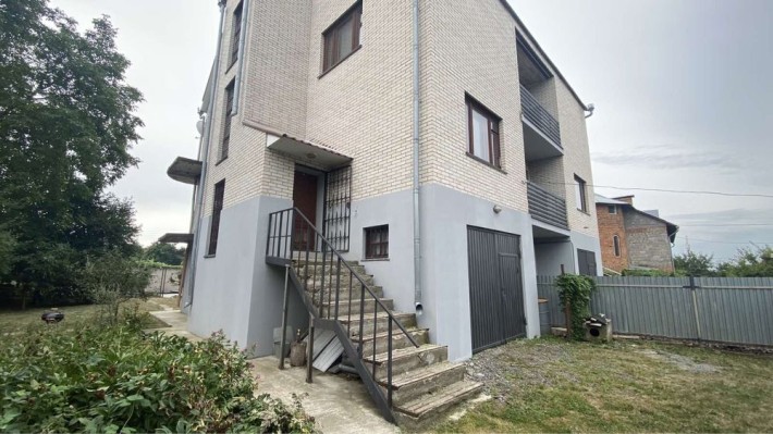 Продам якісний дуплекс з ремонтом! 240 м2 - фото 1