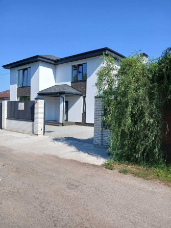Продаж будинку в Києві - фото 1