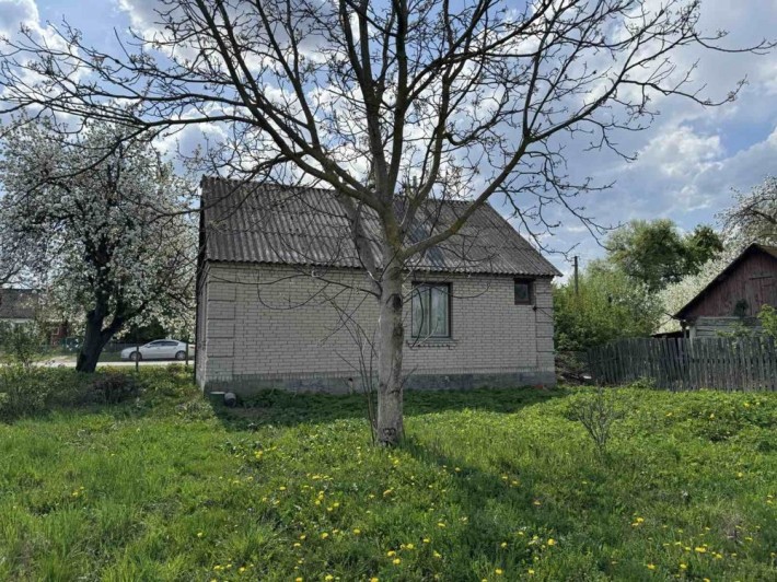 Продаж будинку в Романові - фото 1