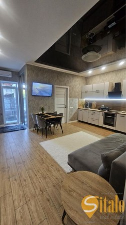 Пропонується до продажу котедж на Правому Березі - фото 1