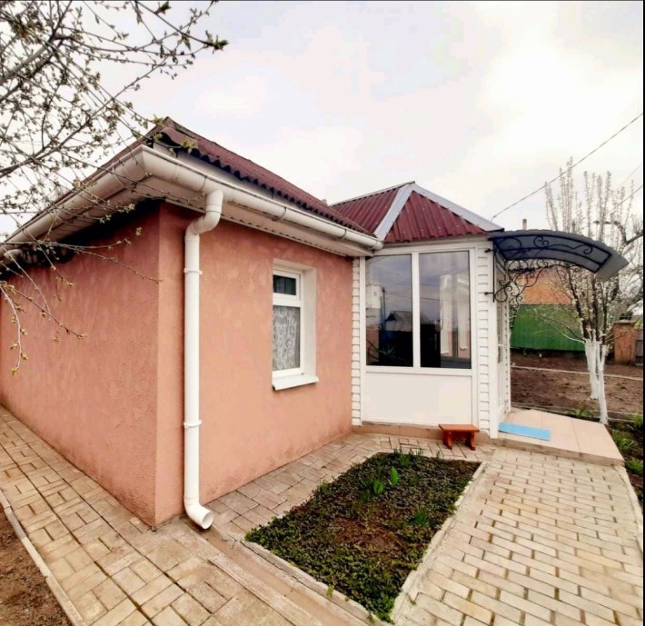 Продам гарну половину будинку на Арнаутово - фото 1
