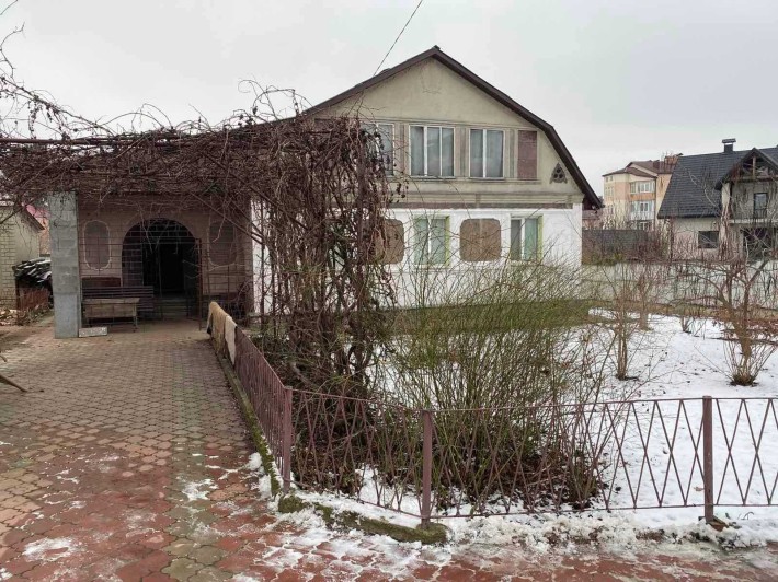 Продаж будинку 10 соток, 117 кв. м, 4 кімнати, на вул. Нагірна - фото 1