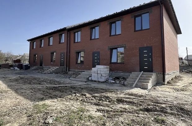 Продаж таунхауса 65 кв. м, 2к на 1,5 соток землі - фото 1