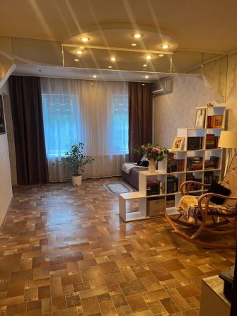 Продам частину будинку на Шкільному (Куропʼятникова) - фото 1