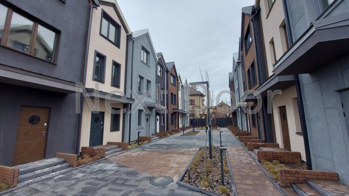 Продам таунхаус Київ, Садова 22-а вул. - фото 1