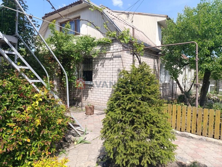 Продам  2х поверховий КОТЕДЖ з мансардою на Кічкасі - фото 1