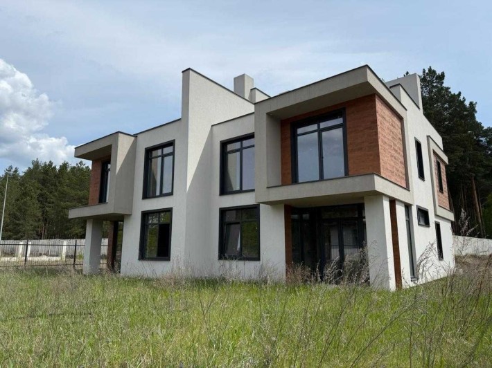 Продаж дуплексів у Биківні, без ремонту, м. Лісова, 150м², 195 000$ - фото 1