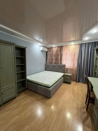 Продам будинок 200 м², 6 соток, гостьовий дім, гараж, Кропивницький - фото 1