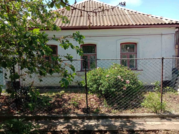 Продам будинок в центральному районі - фото 1
