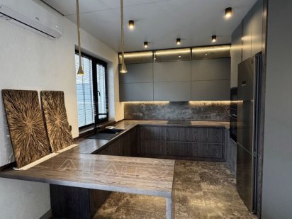 Продам елітний таунхаус на Вокзальній Белая Церковь