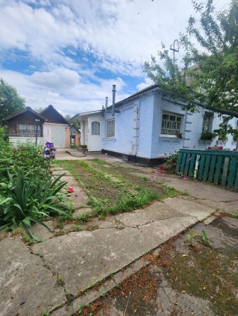 Будинок в районі Залізничного селища - фото 1