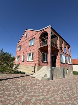 Продаж будинку з гаражем начало Матвєівки - фото 1