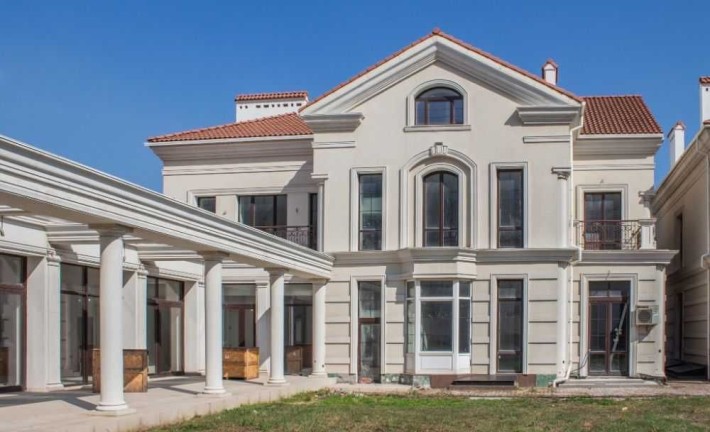 Продам дом в Королевских Садах, Французский бульвар 60 - фото 1