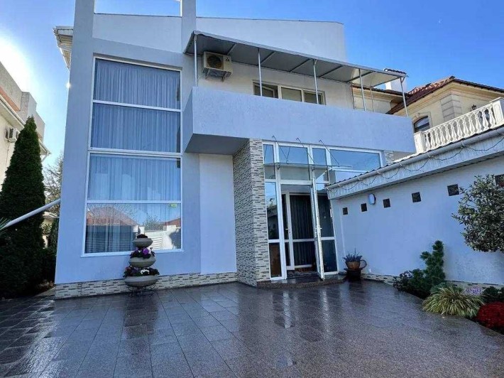 Предлагается к продаже современный, стильный дом в Совиньоне! - фото 1