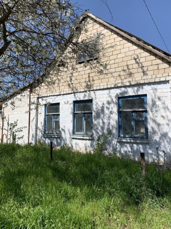 Дом ( 6 ком ) ;участок 9 соток ; ОТДЕЛЬНЫй двор ,р-н Херсонского шоссе - фото 1