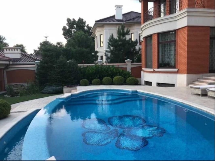 Продажа элитного особняка в Одессе! Закрытый кооператив на 10 Фонтана. - фото 1